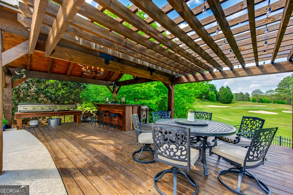 5925 Stoneleigh DR Suwanee, GA 30024