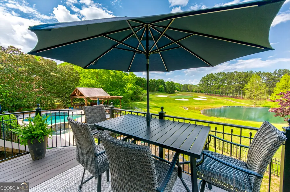 5925 Stoneleigh DR Suwanee, GA 30024