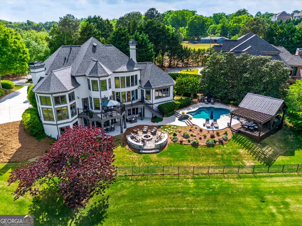 5925 Stoneleigh DR Suwanee, GA 30024