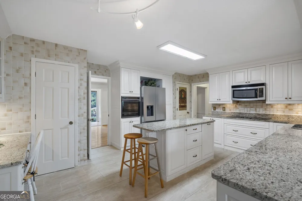 7455 Princeton TRCE Sandy Springs, GA 30328
