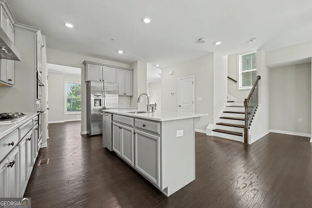 385 Provenance DR Sandy Springs, GA 30328