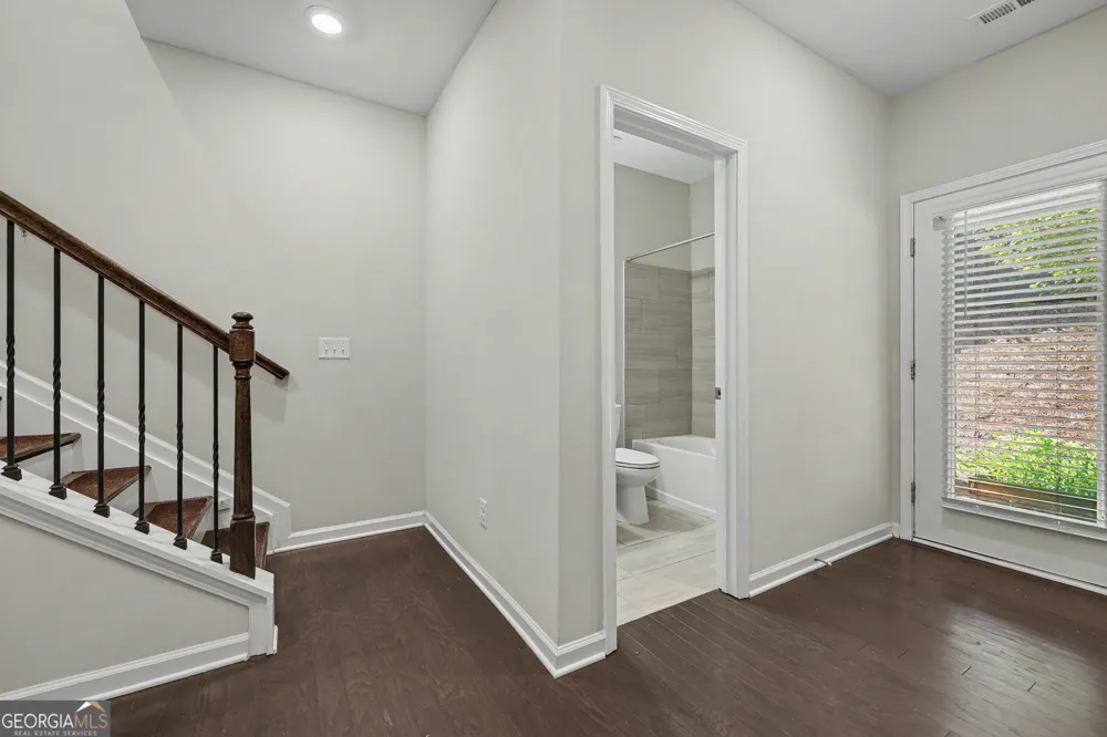 385 Provenance DR Sandy Springs, GA 30328