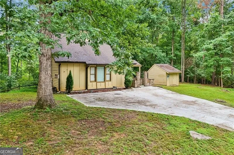 9080 Pine Tree CIR Gainesville, GA 30506