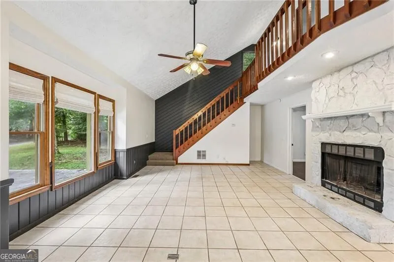 9080 Pine Tree CIR Gainesville, GA 30506