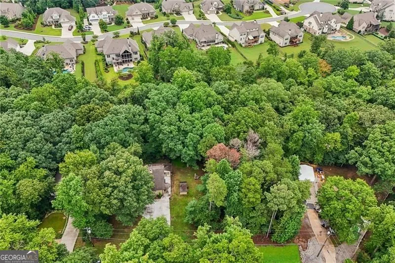 9080 Pine Tree CIR Gainesville, GA 30506