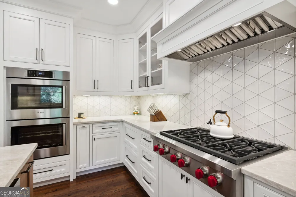 116 Riverview DR Suwanee, GA 30024