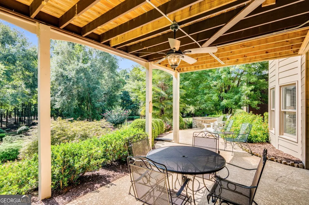 116 Riverview DR Suwanee, GA 30024