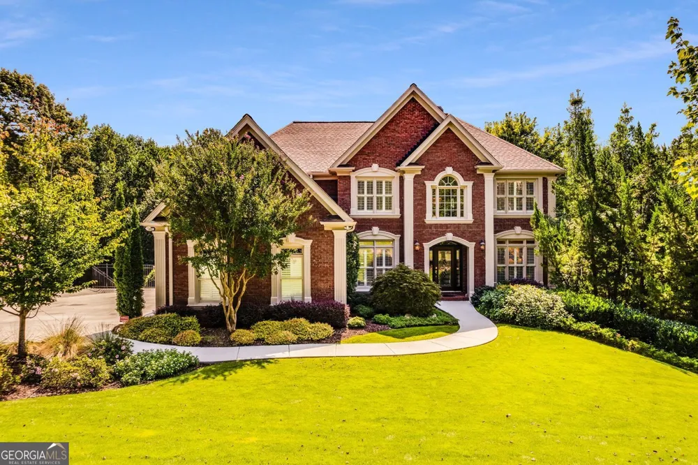 116 Riverview DR Suwanee, GA 30024