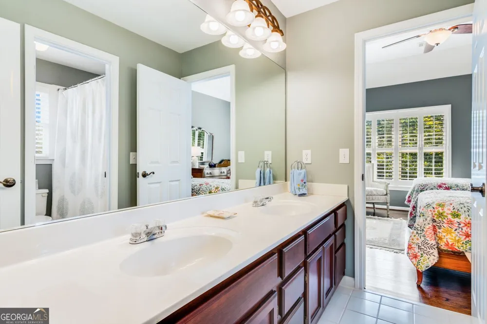 116 Riverview DR Suwanee, GA 30024