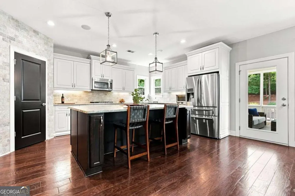 3740 Williams Point DR Cumming, GA 30028