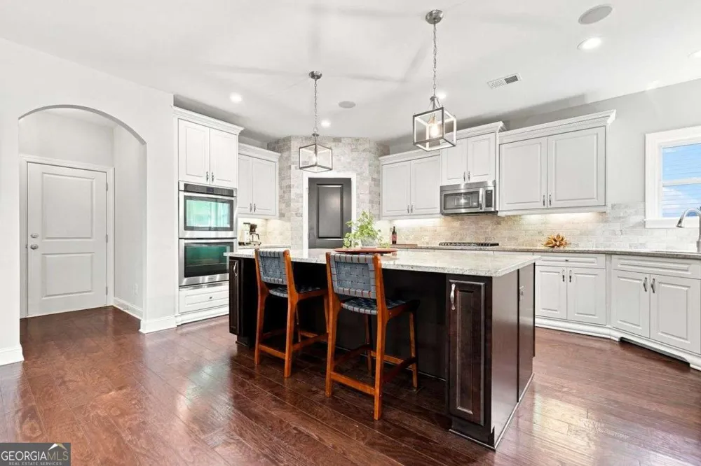 3740 Williams Point DR Cumming, GA 30028