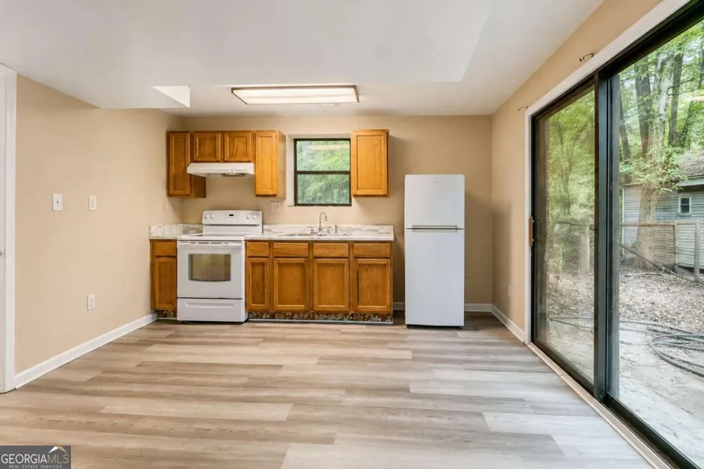 220 Winding Stream TRL Hampton, GA 30228