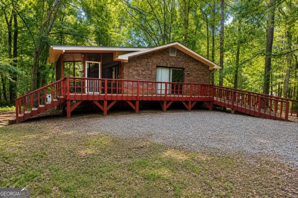 220 Winding Stream TRL Hampton, GA 30228