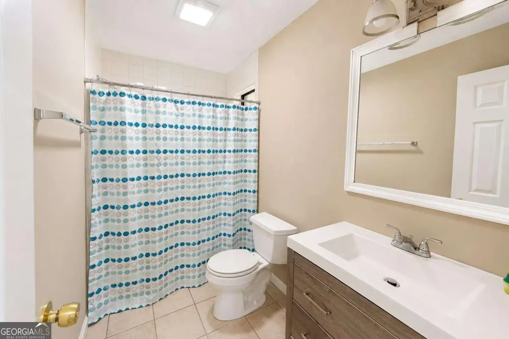 220 Winding Stream TRL Hampton, GA 30228