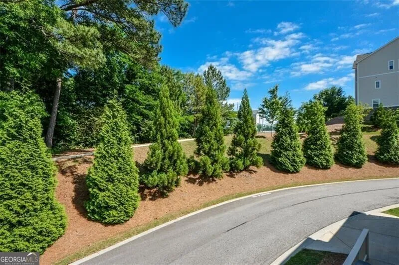 957 Shy LN Marietta, GA 30060