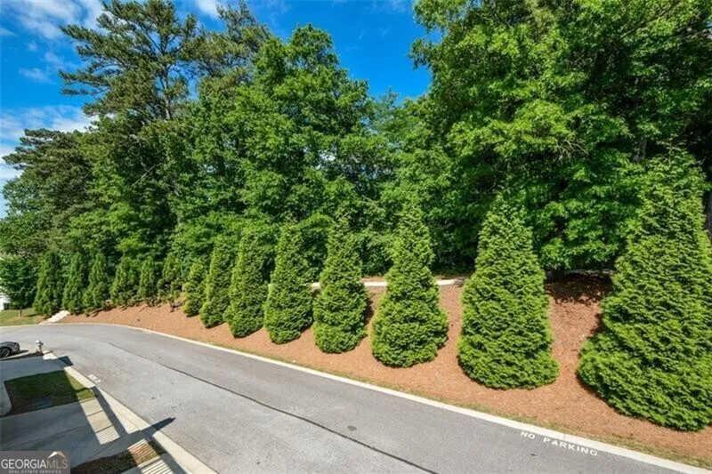 957 Shy LN Marietta, GA 30060