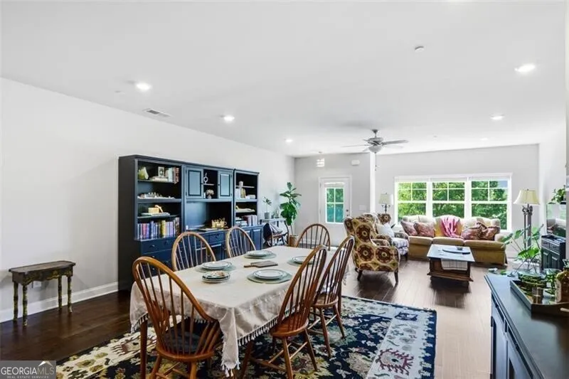 957 Shy LN Marietta, GA 30060