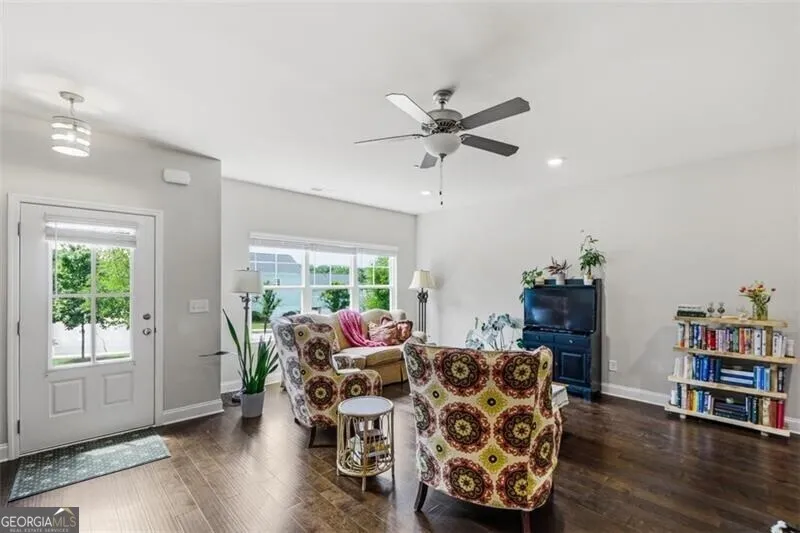 957 Shy LN Marietta, GA 30060