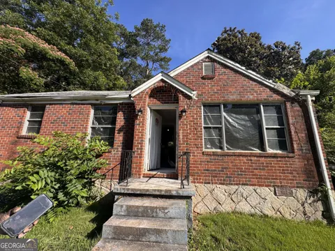 1532 Columbia CIR