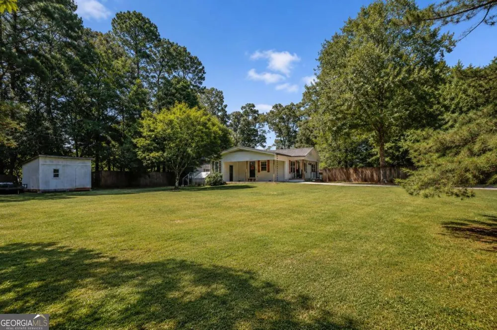 410 Coleman DR Statham, GA 30666