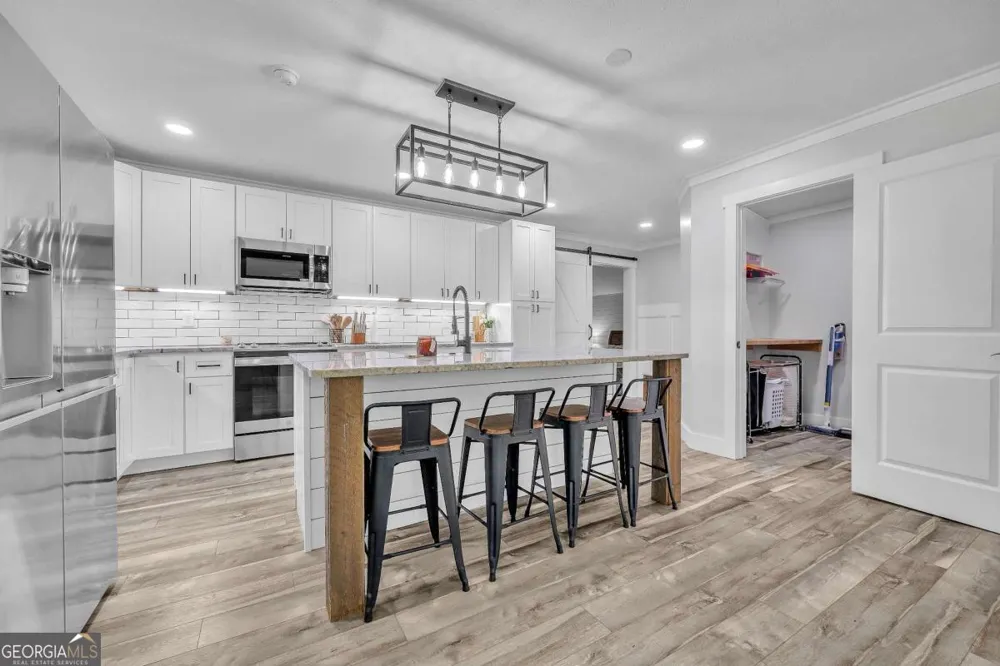 410 Coleman DR Statham, GA 30666