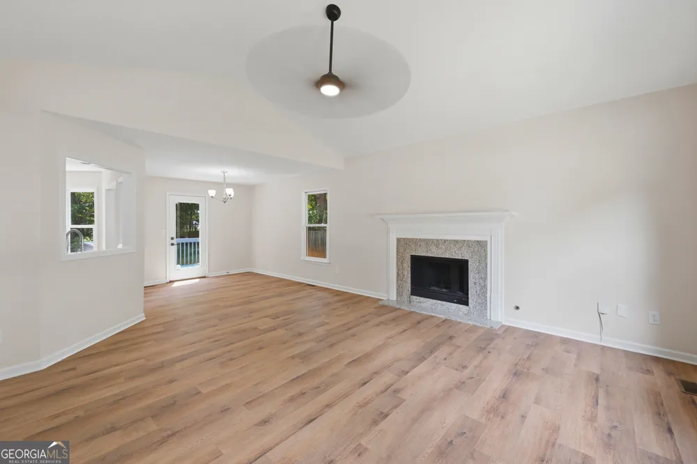 54 Benell CT Dallas, GA 30132