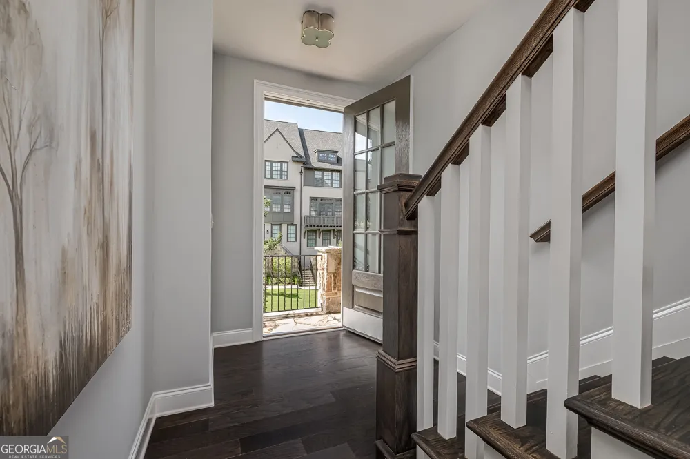 6719 Encore BLVD Sandy Springs, GA 30328
