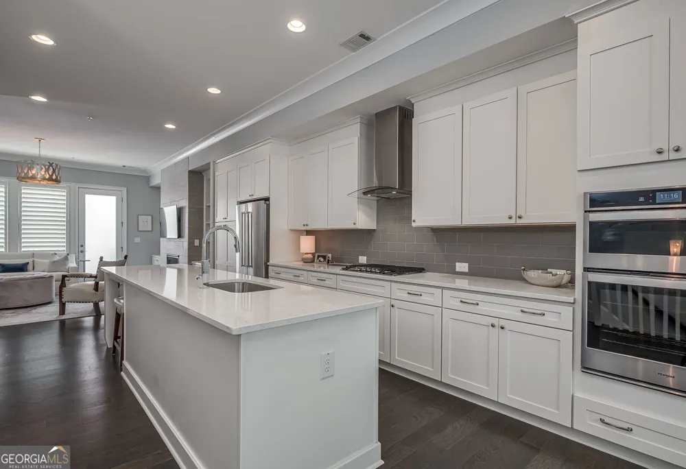 6719 Encore BLVD Sandy Springs, GA 30328