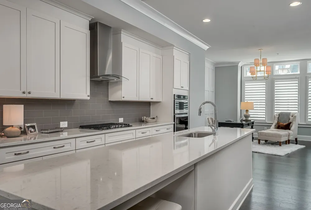 6719 Encore BLVD Sandy Springs, GA 30328