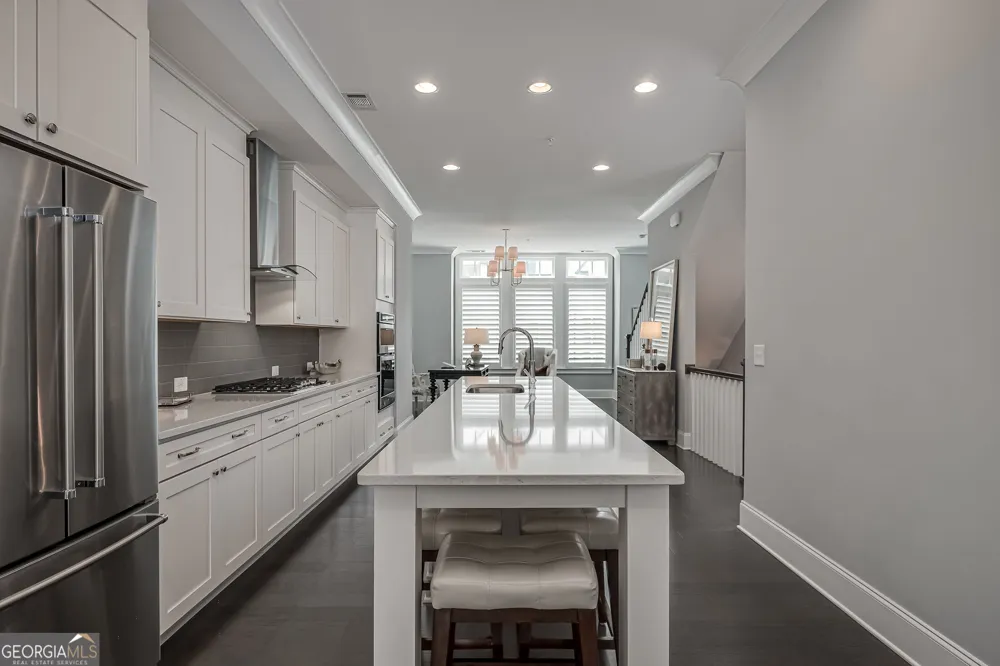 6719 Encore BLVD Sandy Springs, GA 30328