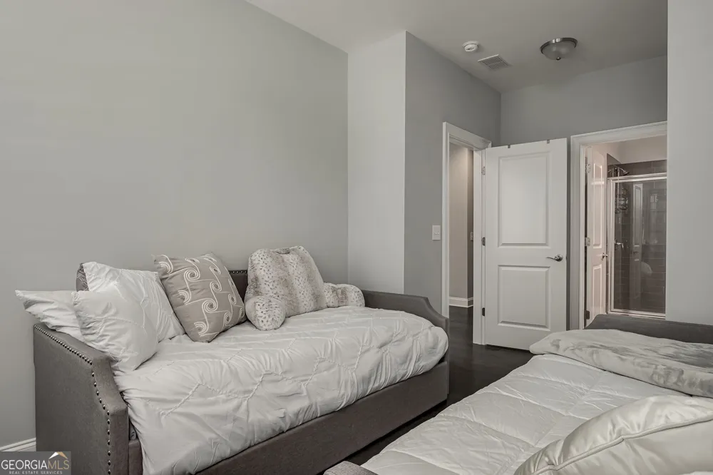 6719 Encore BLVD Sandy Springs, GA 30328