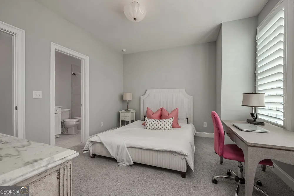 6719 Encore BLVD Sandy Springs, GA 30328