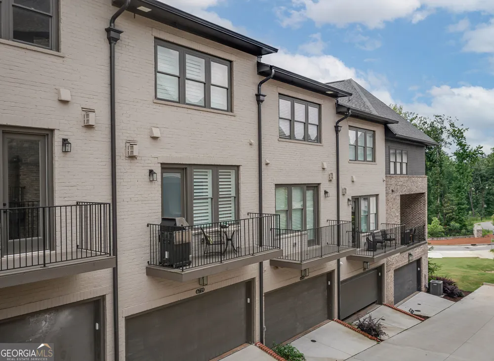6719 Encore BLVD Sandy Springs, GA 30328