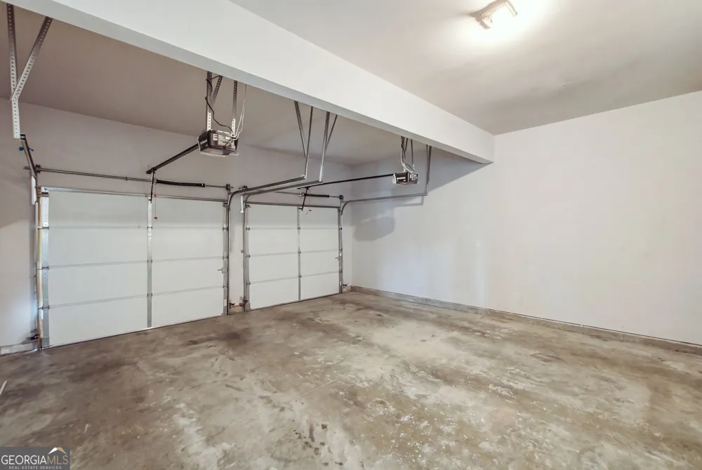6870 Harbor Town WAY Stone Mountain, GA 30087