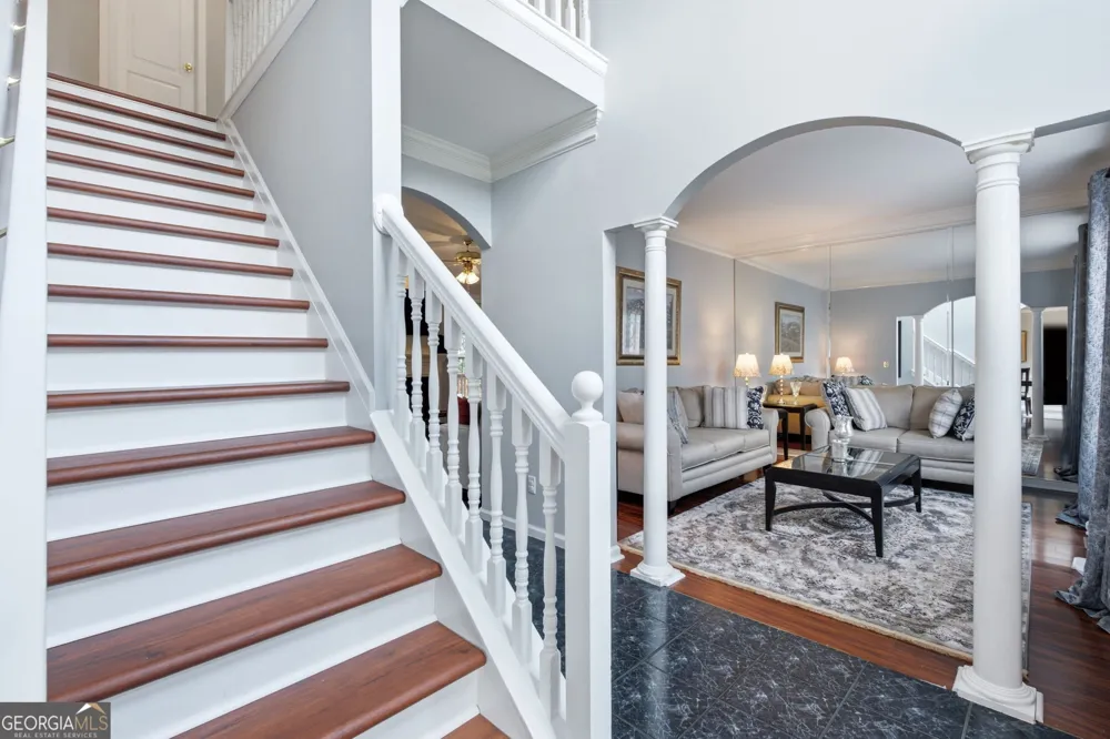6870 Harbor Town WAY Stone Mountain, GA 30087
