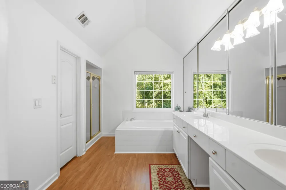 6870 Harbor Town WAY Stone Mountain, GA 30087
