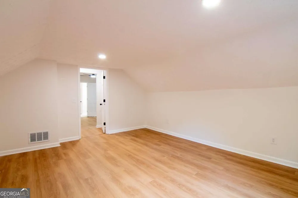 4877 Alpine DR SW Lilburn, GA 30047