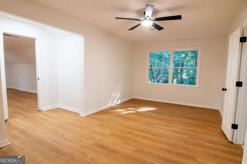 4877 Alpine DR SW Lilburn, GA 30047