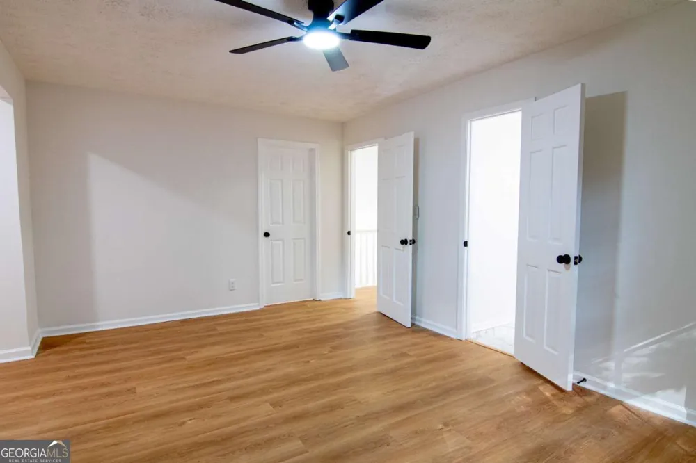4877 Alpine DR SW Lilburn, GA 30047