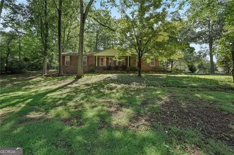 1025 Greenwood Acres DR