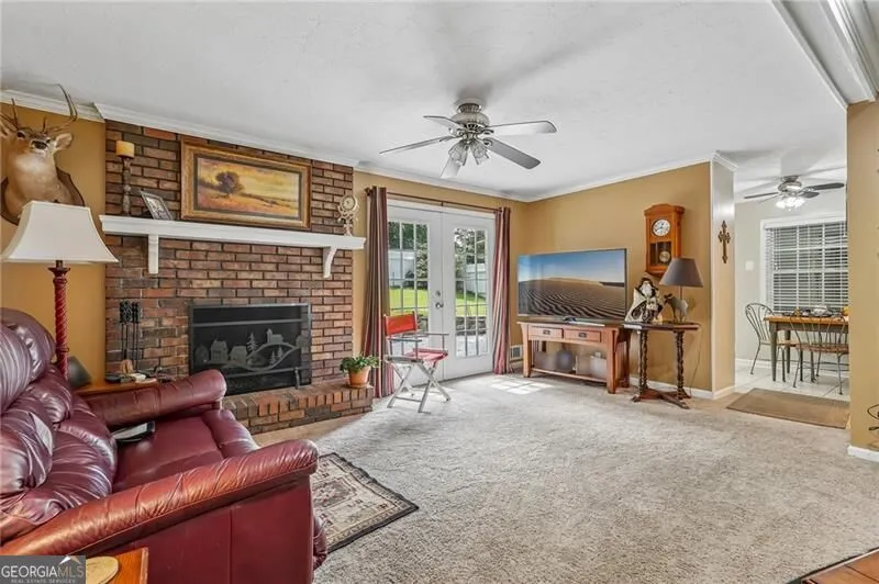 1025 Greenwood Acres DR Cumming, GA 30040