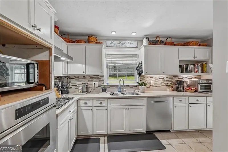 1025 Greenwood Acres DR Cumming, GA 30040