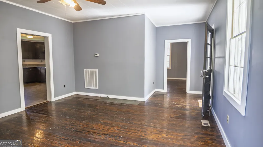 11 North ST Manchester, GA 31816