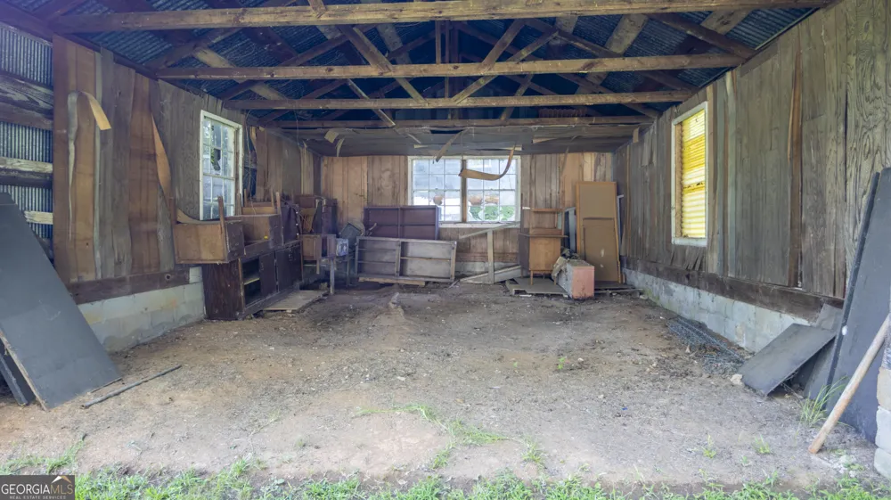 11 North ST Manchester, GA 31816