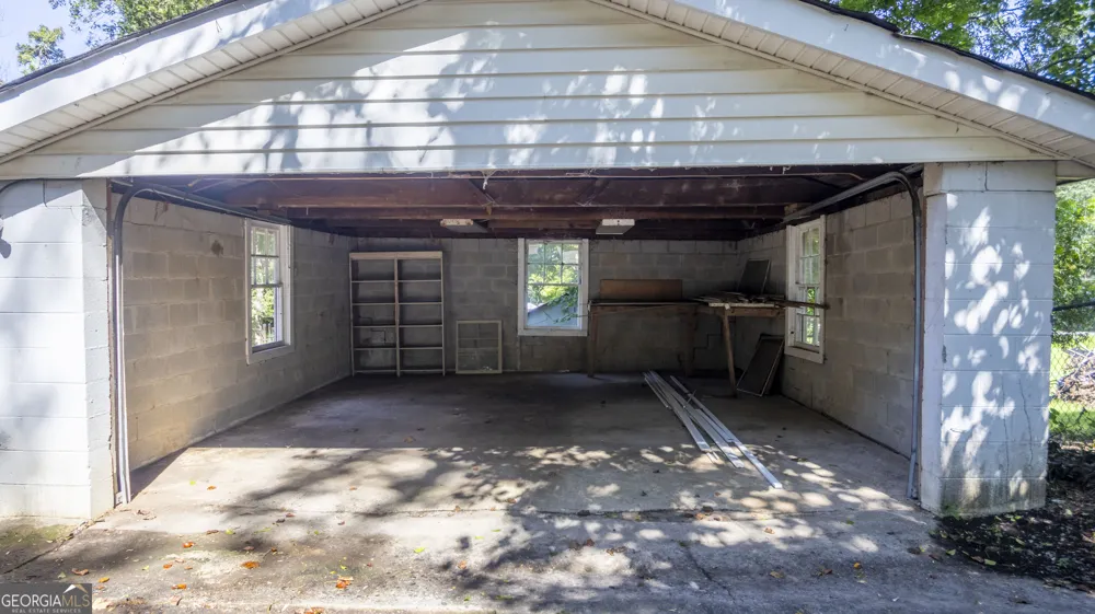 11 North ST Manchester, GA 31816