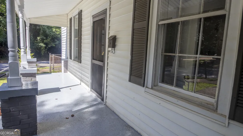 11 North ST Manchester, GA 31816