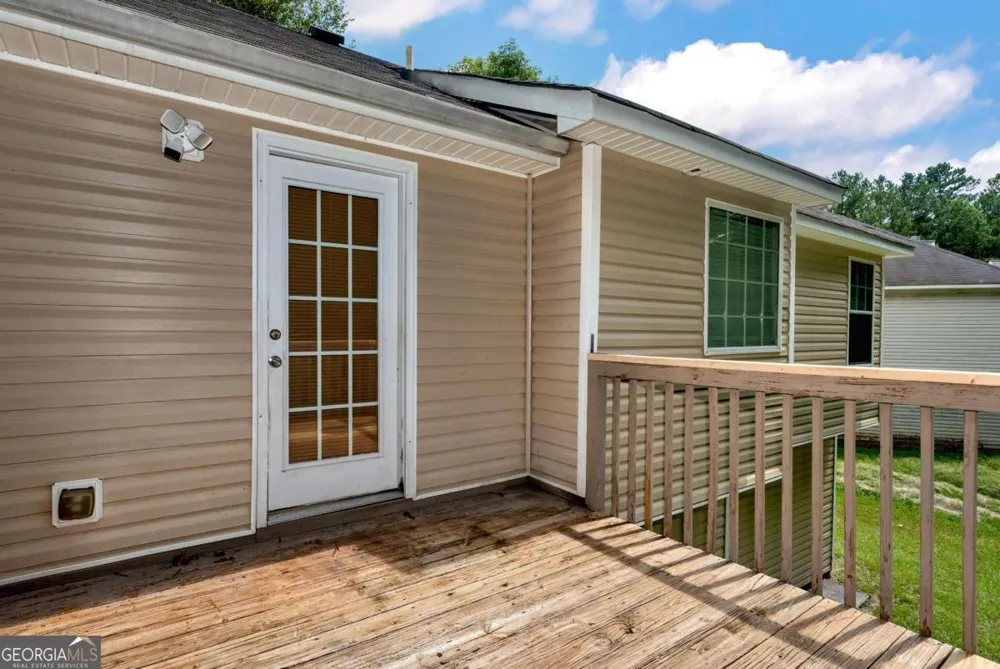 317 Tap Root LN College Park, GA 30349