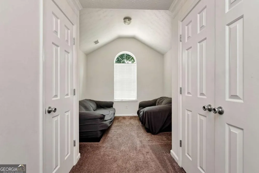317 Tap Root LN College Park, GA 30349