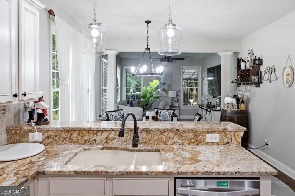 1715 Yellow Wood DR Marietta, GA 30066