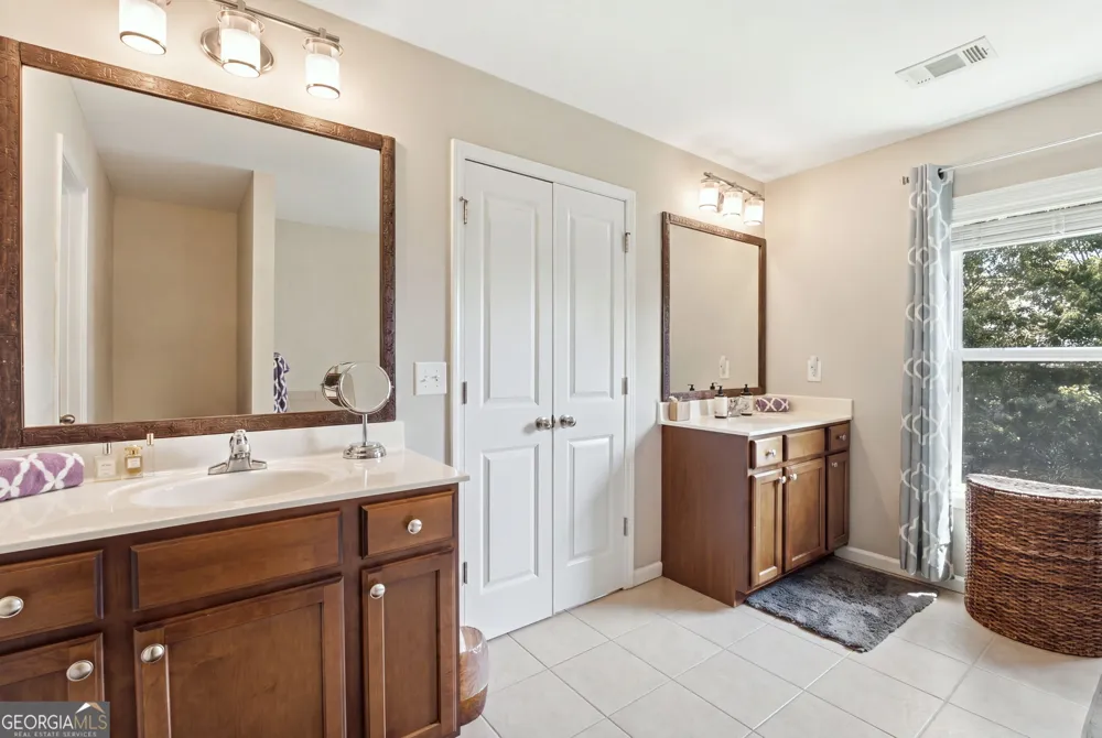 5617 Cobblestone Creek AVE Mableton, GA 30126